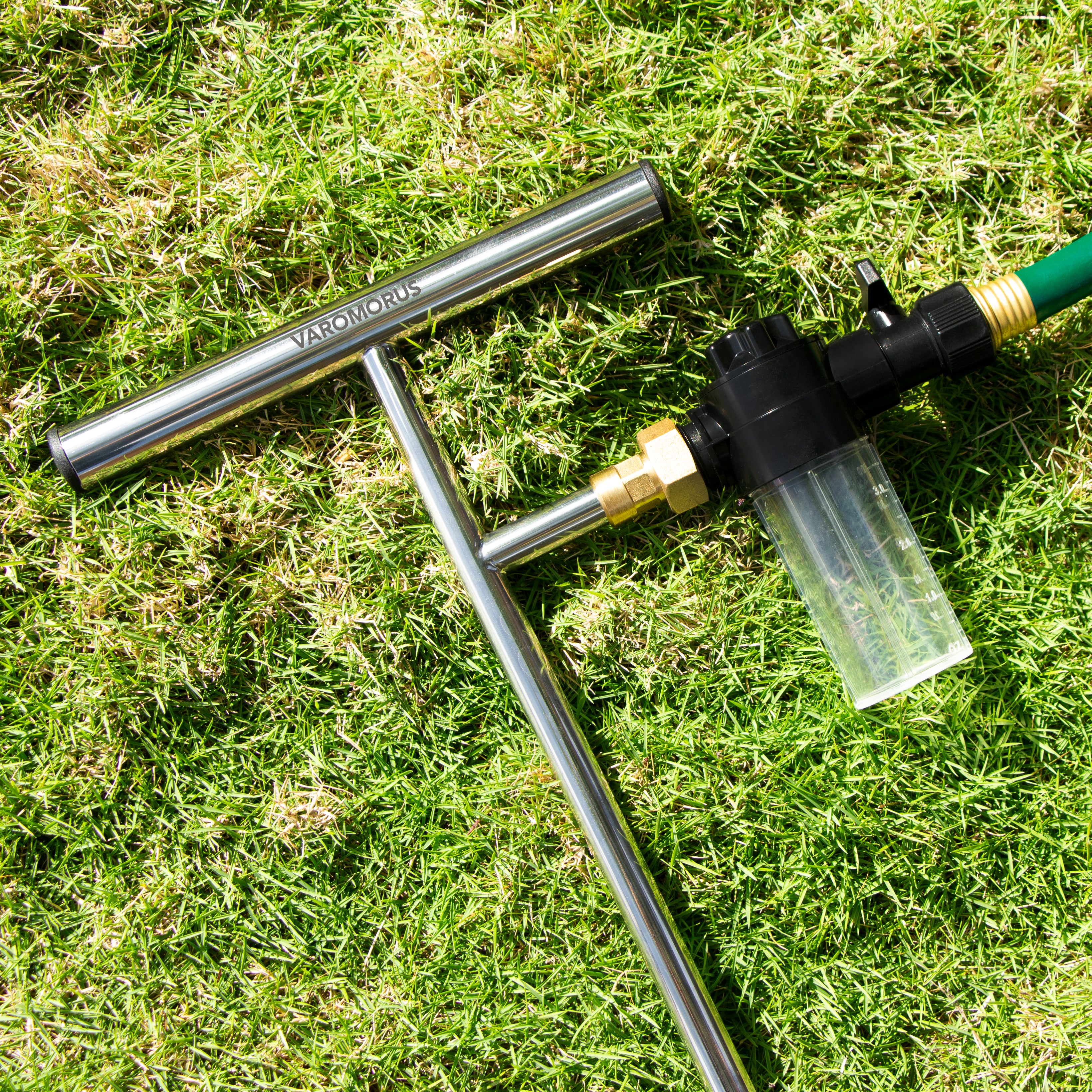 4 oz Fertilizer Injector Bottle with Valve and Hose Adapter
